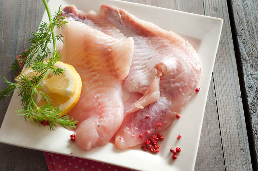 Frischer Rotbarschfilet fertig zubereitet